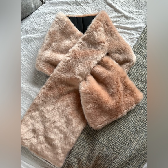 Zara Faux fur scarf - Picture 1 of 1